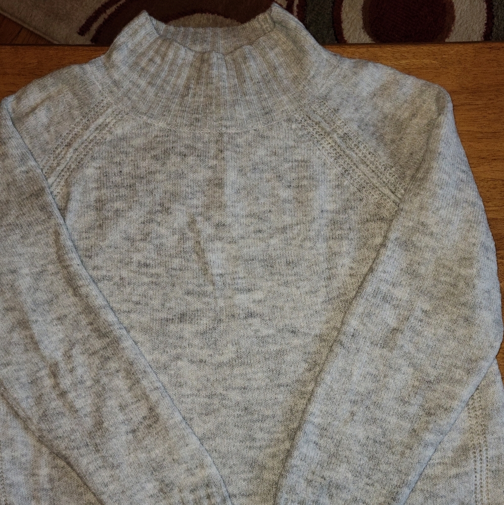 2 XL Sweaters Calvin Klein & Jones NY for $12.00